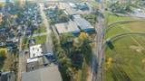 413 Oxford Road - Photo 2