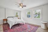 1066 Kelton Avenue - Photo 27