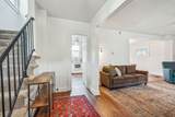 1066 Kelton Avenue - Photo 3
