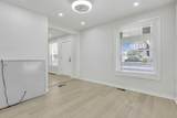 841 Saint Clair Avenue - Photo 14