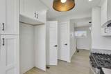 841 Saint Clair Avenue - Photo 17