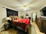 528 Richmond Avenue - Photo 10