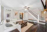 1140 Summit Street - Photo 10