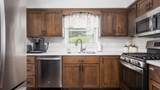 6810 Dillon Hills Drive - Photo 9