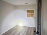 1048 James Road - Photo 15