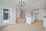 102 Corsica Way - Photo 12