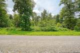 8245 Royalton Road - Photo 7