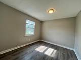 2352 Hiawatha Park Drive - Photo 4