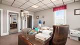 1231 Maple Avenue - Photo 15