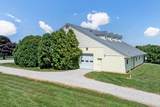 5701 Lancaster Circleville Road - Photo 32