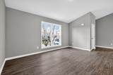 2736 Barrows Road - Photo 8