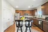 304 Honeysuckle Street - Photo 12