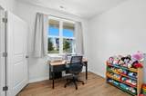 304 Honeysuckle Street - Photo 18