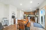 304 Honeysuckle Street - Photo 7