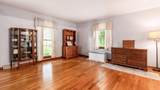 378 Pleasantview Drive - Photo 8