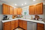 504 Dover Road - Photo 12