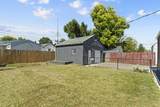1091 Rosewood Avenue - Photo 15
