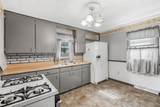 147 Roosevelt Avenue - Photo 10