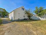 864 Waverly Street - Photo 20