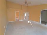 6924 Shady Rock Lane - Photo 17