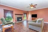 2042 Croton Road - Photo 10