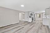 1905 Elmore Avenue - Photo 2