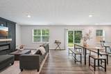 5987 Hollett Drive - Photo 4