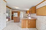 4921 Hawk Road - Photo 13