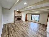 667 Waverly Avenue - Photo 20
