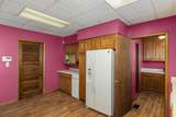 447 Windsor Street - Photo 15