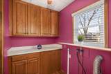 447 Windsor Street - Photo 16