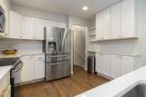 1537 Sandringham Court - Photo 10