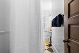726 Kerr Street - Photo 18