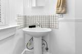 726 Kerr Street - Photo 19