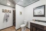 992 Country Club Drive - Photo 31