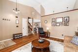 411 Broadview Court - Photo 10