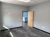 572-576-576 Metro Place - Photo 16