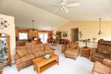 2568 Apple Valley Drive - Photo 4