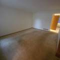 713-86 Michael View Court - Photo 4