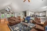 6571 Butler North Liberty Road - Photo 10