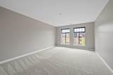 250-710 Daniel Burnham Square - Photo 15