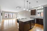 250-710 Daniel Burnham Square - Photo 3