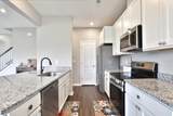 519 Rochdale - Photo 16
