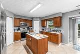 7005 Crescent Boat Lane - Photo 11