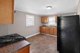 146 Wrexham Avenue - Photo 15