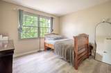 871 Delong Street - Photo 37