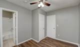 366-366 Wrexham Avenue - Photo 12