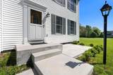 304 Jaguar Spur Avenue - Photo 4