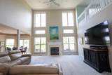 7704 Gateway Lane - Photo 11
