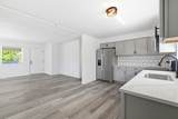 1804 Kelton Avenue - Photo 8